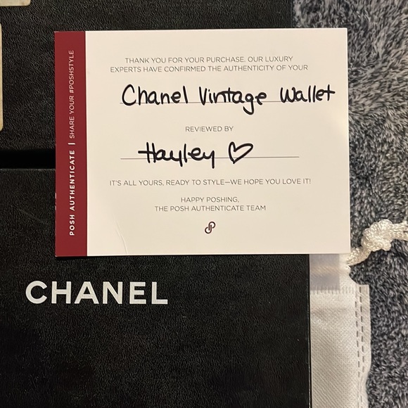 Authentic Chanel black diamond vintage bifold wallet. ABSOLUTELY MINT CONDITION! - Picture 11 of 11